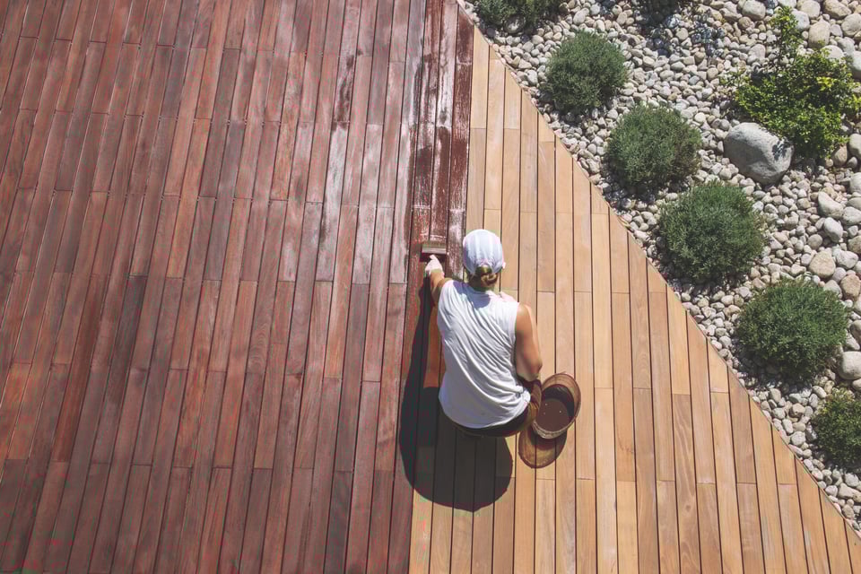 Highlighting Wood Grain: Best Stains for Different Wood Types